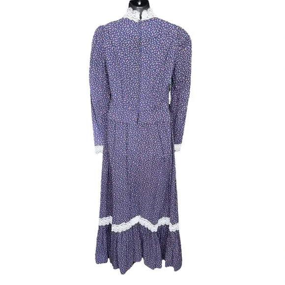 Princess Kaiulani Carol & Mary MuuMuu Hawaiian Dress Victorian Cottage Fits 2-4 - Picture 7 of 9